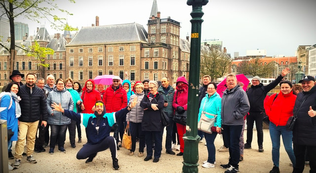 Centre The Hague On Foot with Wonderful Storyteller - 2hr