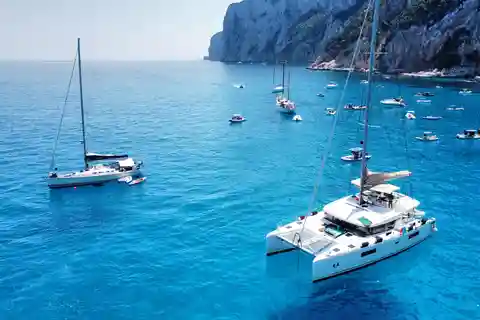 Cagliari: Excursión en catamarán al Golfo de los Ángeles