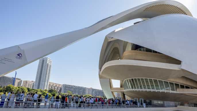 Valencia: Entrada - Visita el Palau de Les Arts con un guía