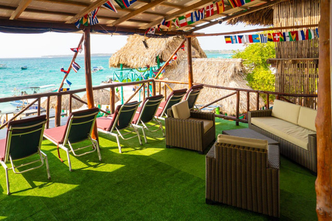 CARTAGENA: DIA COMPLETO EN CRISTAL BEACH CLUB VIP+ALMUERZO+SNORKEL