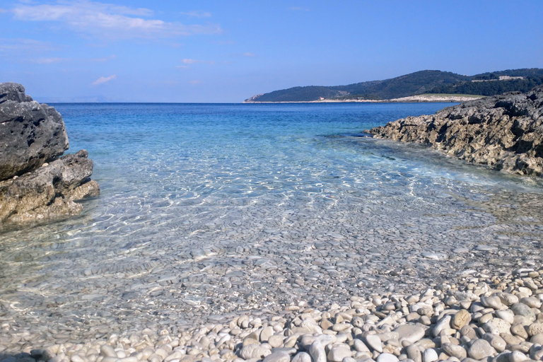 Split: Blue Cave, Green Cave & 5 Islands Boat Adventure Tour Split: Blue, Green Cave, 5 islands, Blue Lagoon, lunch - req