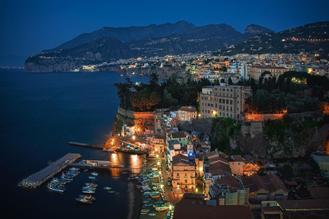 Sorrento bij nacht... met een smakelijke verrassing