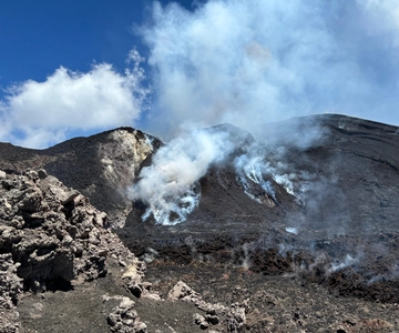 Excursión al Etna a 3000 mt. con teleférico y jeep 4x4