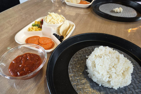 Busan: Korean Rice Pizza Making with Bulgogi & Gijang Kelp