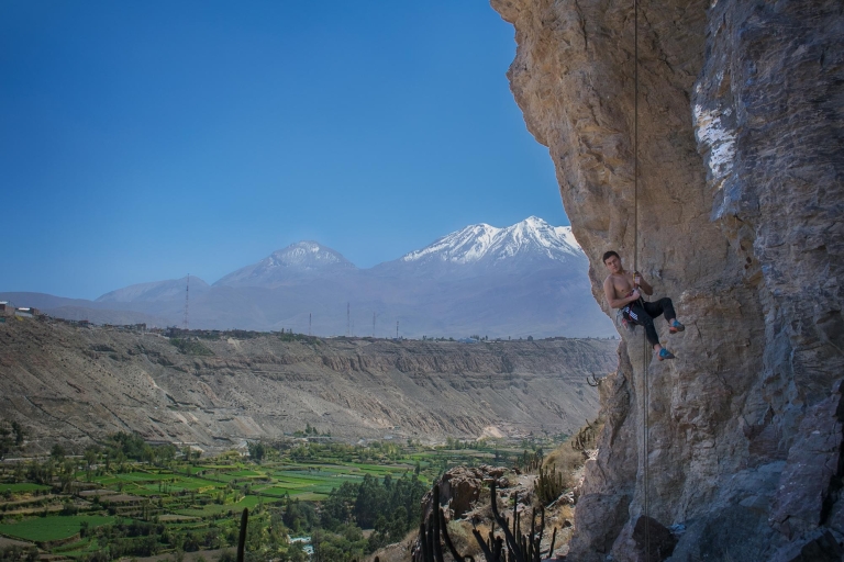 Rockclimbing Arequipa en Valle de Chilina