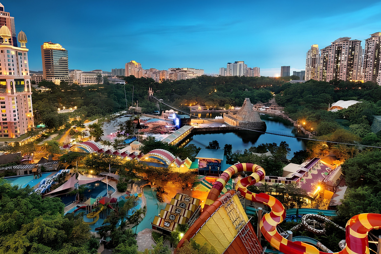 Sunway Lagoon 6 Parks Pass with Transfers & Dinner