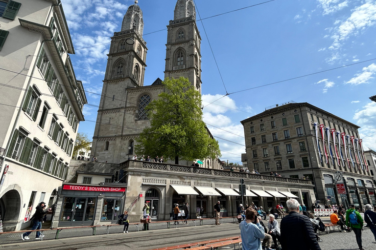 Zürich: Tour of the Past and Present day Zürich