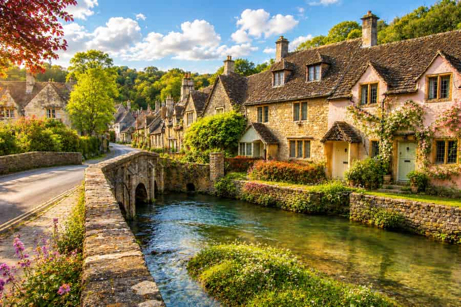 London: Cotswolds-Dörfer & Castle Combe Kleingruppentour. Foto: GetYourGuide London: Cotswolds-Dörfer & Castle Combe Kleingruppentour. Foto: GetYourGuide