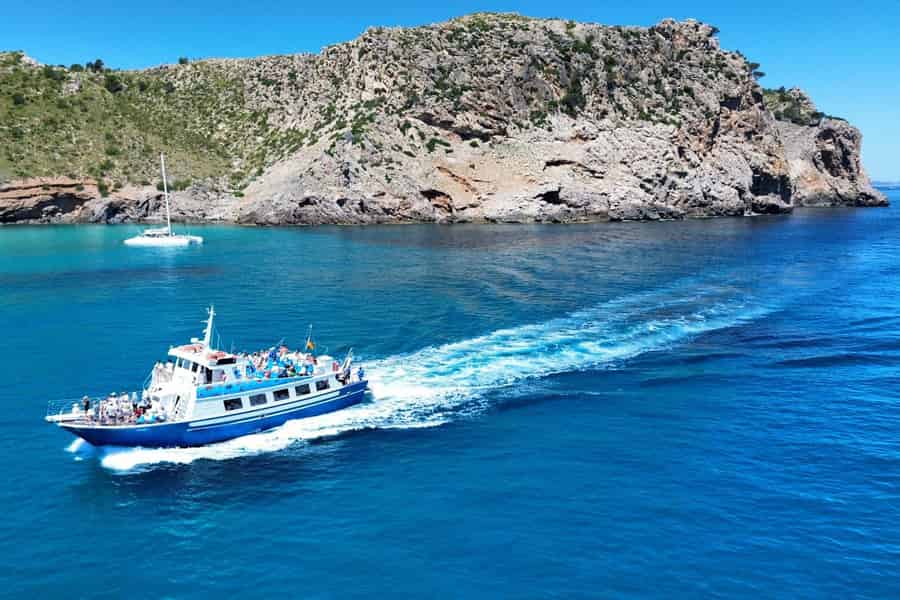 Can Picafort: Bootsfahrten entlang der Nordküste Mallorcas. Foto: GetYourGuide Can Picafort: Bootsfahrten entlang der Nordküste Mallorcas. Foto: GetYourGuide