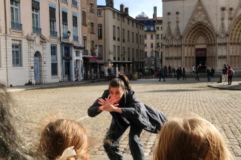 Erzähltour durch das Vieux-Lyon für Kinder auf Französisch