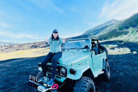 Bali : Lever de soleil sur le Mt Batur et excursion en jeep sur la lave noire avec petit-déjeunerPrix spécial pour les groupes