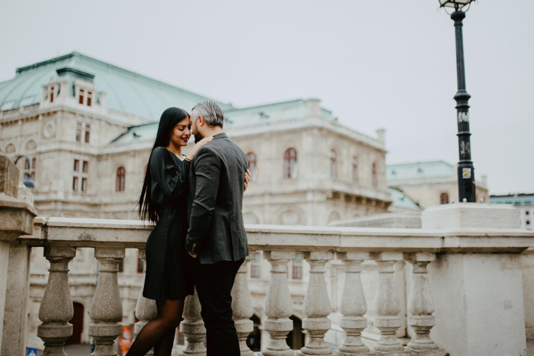 Vienna: Old Town Private Photoshoot + Video Option Ultimate: 50 photos + 30 second video reel | 90 mins