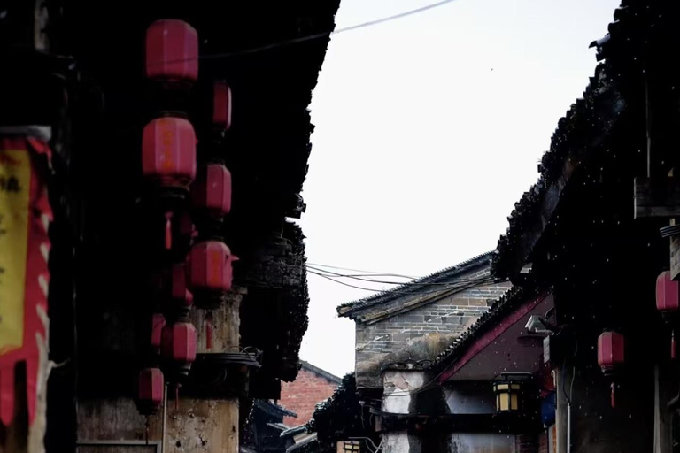 Guilin Hidden Gems: In-Depth Tea, Ancient Towns & Li River