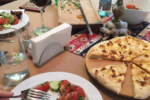 Adjara: Vineyard Tour with Wine Tasting and Lunch