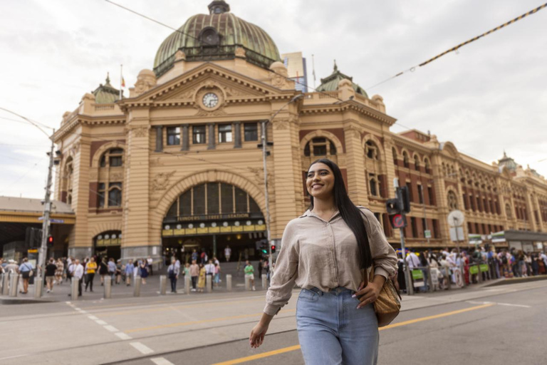 Melbourne: Iconic Landmarks Private Photoshoot Standard: 20 photos | 30 mins