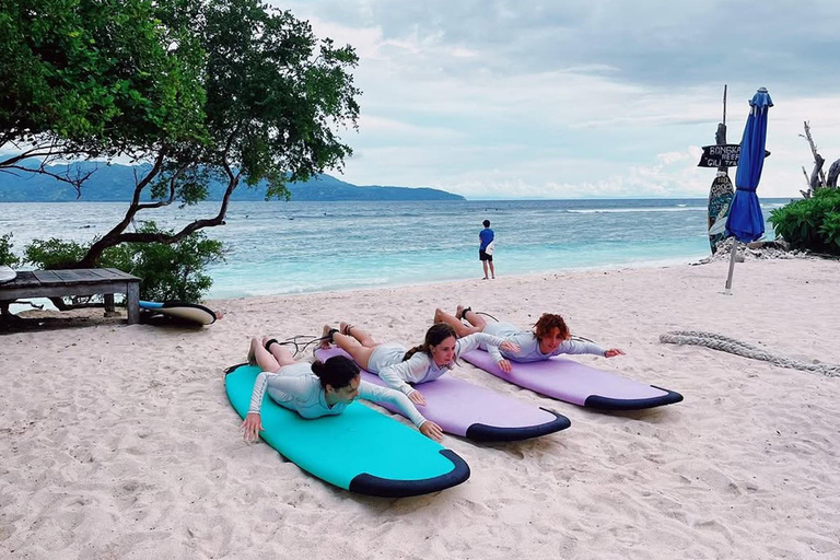 Gili Trawangan: Private Beginner & Intermediate Surf Lessons Surfboard Rental Only - Without Instructor