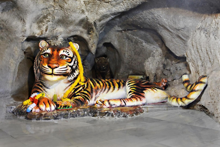 Krabi: Tiger Cave and Night Market Experience Join-in Krabi Tiger Cave & Night Market