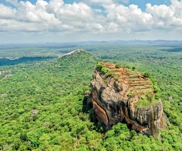 From Kandy: Sigiraya Day Tour