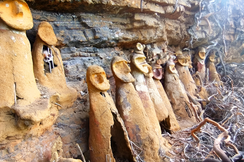 From Cajamarca: Excursion to Kuélap and Karajía Sarcophagi + hotel Spanish