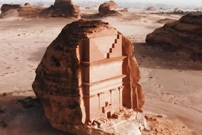 AlUla Wonders: 2-Day Adventure History, Nature & Safari