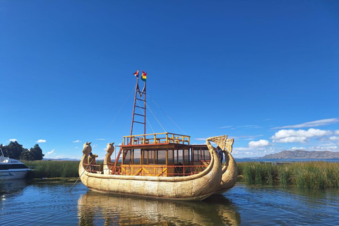 Private Tiwanaku- und Titicaca-Tagestour ab La Paz