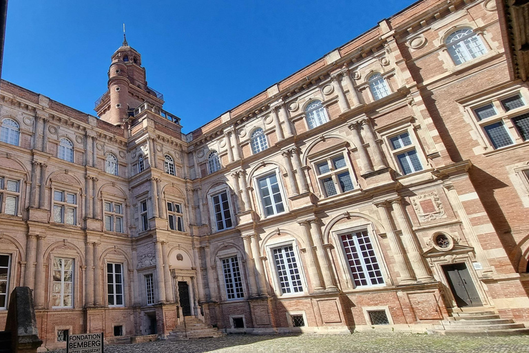 Toulouse: Tour of old Toulouse on a Brompton folding bike Toulouse: Tour of Old Toulouse on a Brompton folding bike