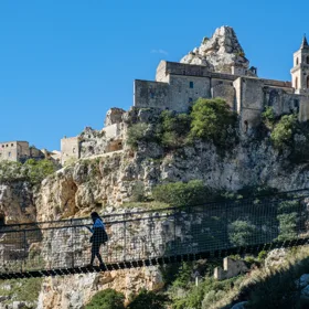 Matera: Besichtigung der Tibetischen Brücke