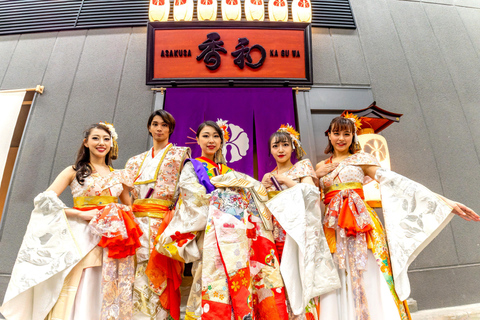 Tokio: Japanisches Tanzkabarett Theater Asakusa-Kaguwa TicketTicket mit Front-Row-Sitzplatz