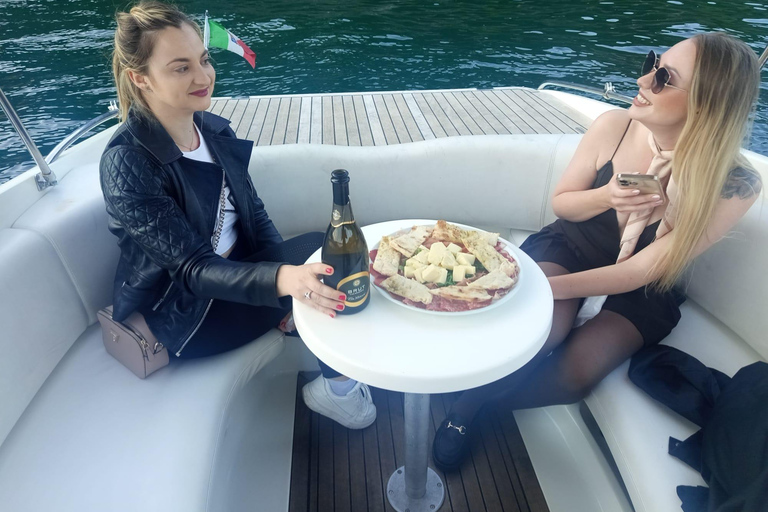 Lake Como: Aperitivo Cruise with Prosecco at Sunset