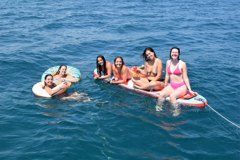 Barcelona: Sailing with Open Bar, Catalan Snack & Swim Stop