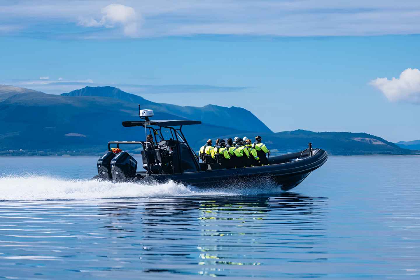 Bergen: 1-hour Alversund Fjord Safari by Premium RIB Boat - Bergen: 1-hour Alversund Fjord Safari by Premium RIB Boat