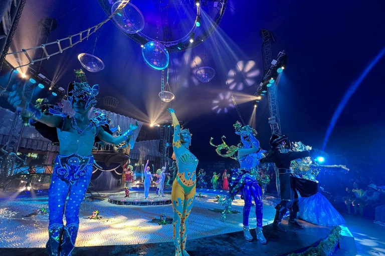 Phuket: Bilhete de entrada para o Aqua Circus com transferes opcionaisLugares de platina: Bilhete de entrada para o Phuket Aqua Circus