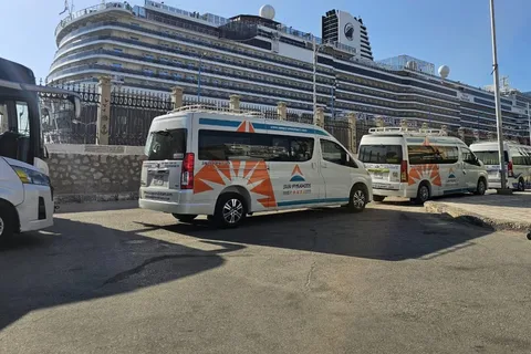 Z Port Said: Wycieczka do piramid w Gizie i rejs na lunch po Nilu