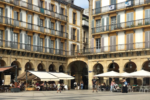 San Sebastián: Guided Day Trip from Biarritz – Small Group