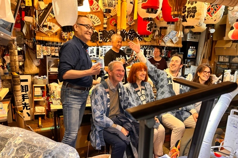 Tokio: Warsztaty tworzenia lampionów w Asakusa z rzemieślnikiem