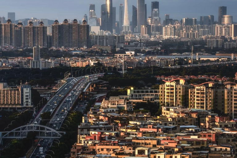 Guangzhou Local Life: Urban Village, Local Market & Old Town Guide for Spanish, French, Russian, Japanese, or Korean