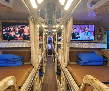Ninh Binh: Sapa Transfer by VIP Sleeper Bus