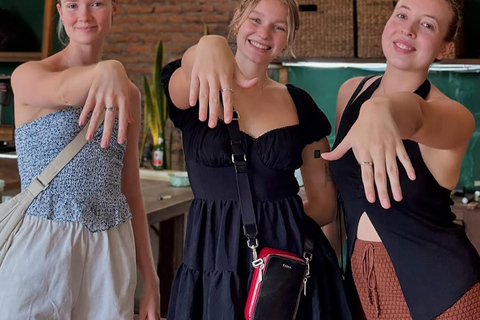 Bali: Aula de joalharia em Seminyak com 7 gramas de prata