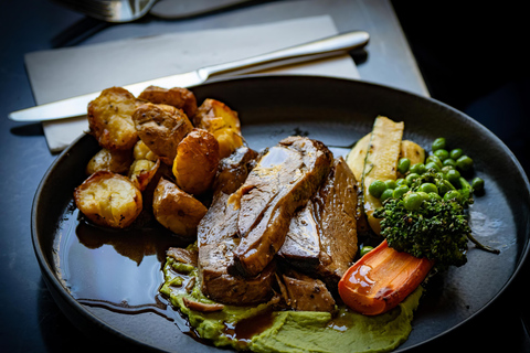 Bruny Island Day Tour: Exclusive Lighthouse and Local Food