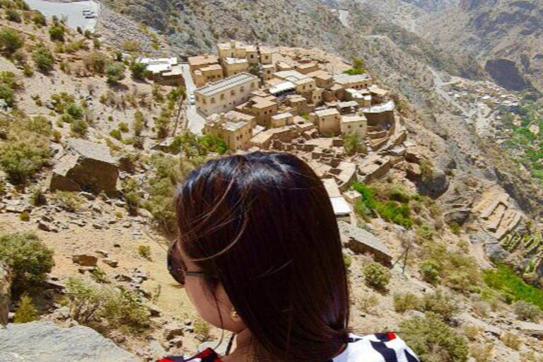 Muscat: Green Mountain with Castle, Fossil & Villages Tour