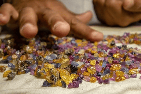 6-Day Sri Lanka Tour: Pinnawala, Kandy & Gem Capital All-Inclusive Package with 3-Star Hotels