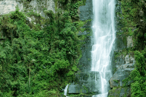 BOGOTÁ: CACHOEIRA LA CHORRERA