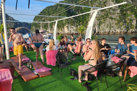 Hanoi: 2-Days Cat Ba Island, Lan Ha Bay Cruise, Ninh Binh