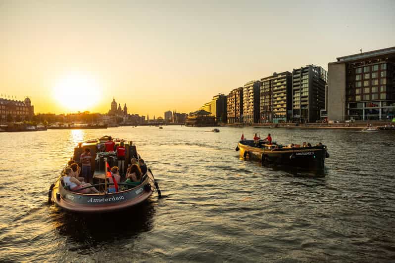 Amsterdam Light Festival (Semi) Open Boat Drinks & Snacks GetYourGuide