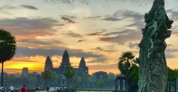Angkor Wat Sunrise & Tonle Sap Lake Floating Village Tour