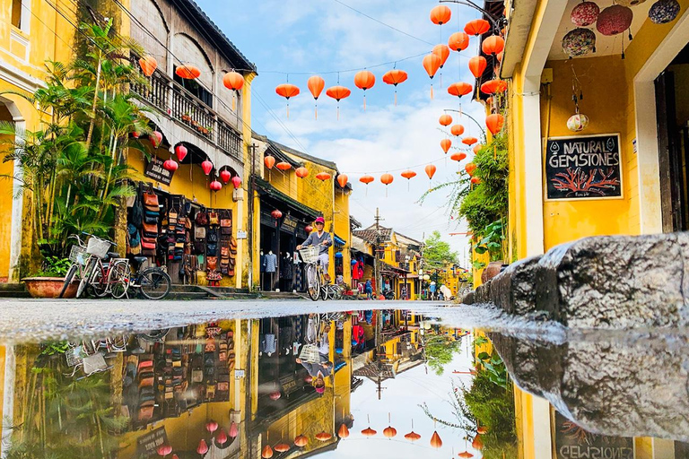 Tour in bicicletta di Hoi An in Ao Dai tradizionale vietnamitaTour privato