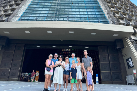 Private Custom 8-hour Exclusive tour in Rio with VIP tickets Private 8-hour tour with VIP tickets: Special Languages