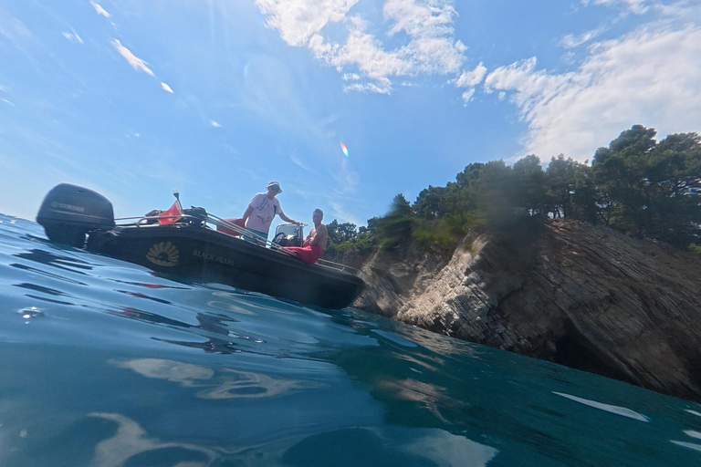 Budva: Private Speedboat Tour with Snorkeling & Swimming Budva: 2hr Private Speedboat Tour with Snorkeling & Swimming