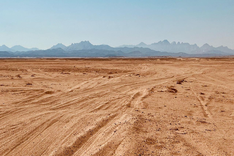 Hurghada Qattar Mountain Adventure: 4WD & Stargazing Hurghada: Gattar Mountain,Off-Road & lunch