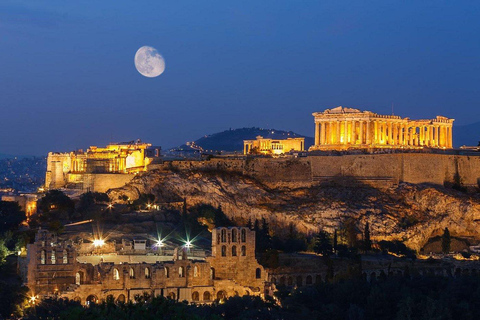 Athens: Night Walking Tour with Local Guide